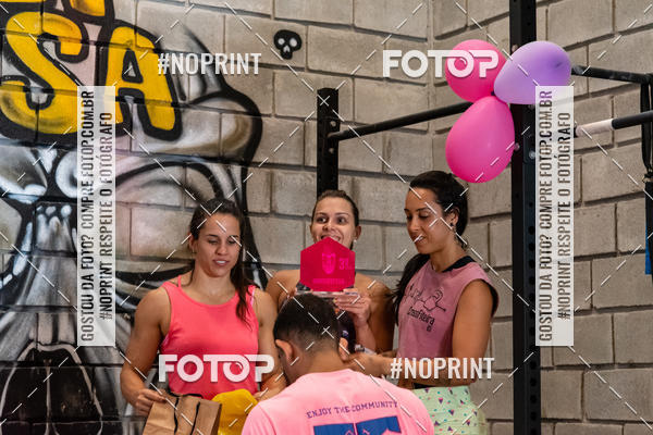 Compra tus fotos del evento1 Torneio Feminino Crossfit - SSA Rosa En Fotop