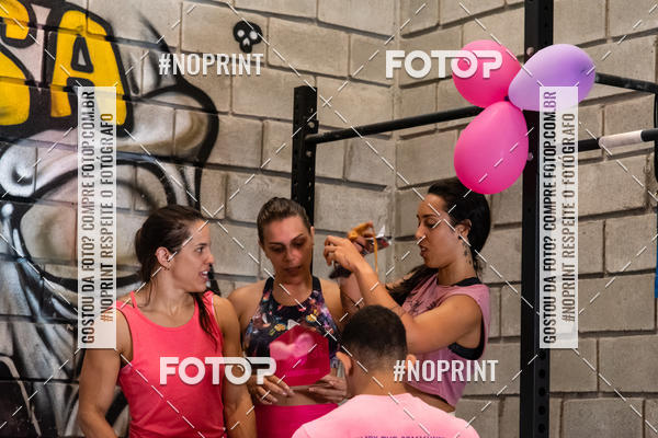 Compra tus fotos del evento1 Torneio Feminino Crossfit - SSA Rosa En Fotop