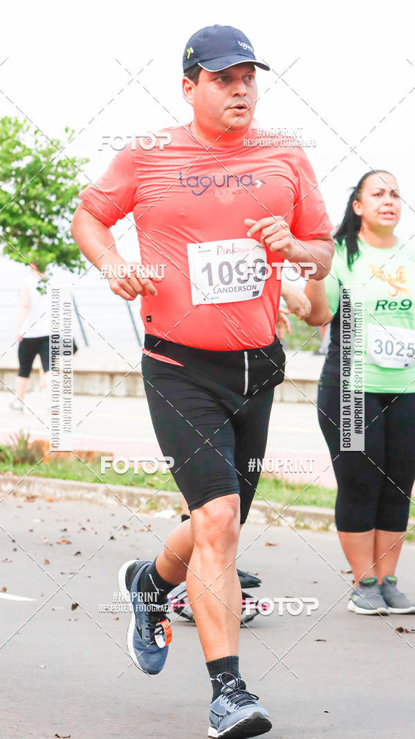 Buy your photos of the eventPINK RUN 2019 on Fotop