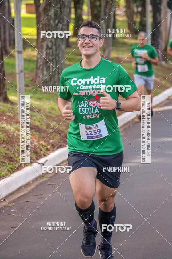 Compre as suas fotos do evento5a Corrida e Caminhada dos Amigos Lar EScola no Fotop