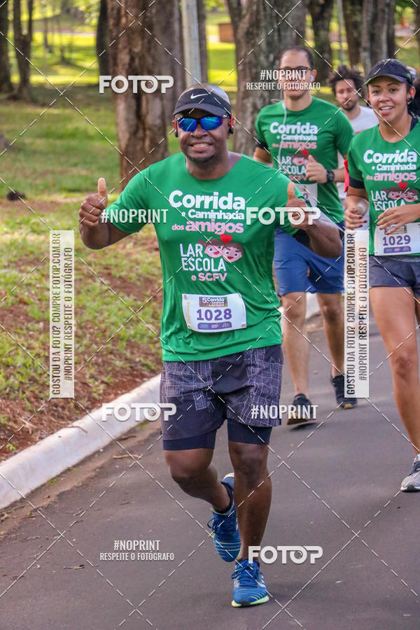 Achetez vos photos de l'vnement5a Corrida e Caminhada dos Amigos Lar EScola sur Fotop