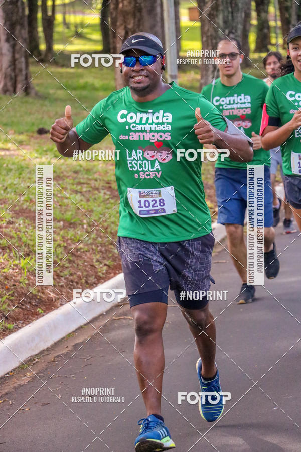 Achetez vos photos de l'vnement5a Corrida e Caminhada dos Amigos Lar EScola sur Fotop