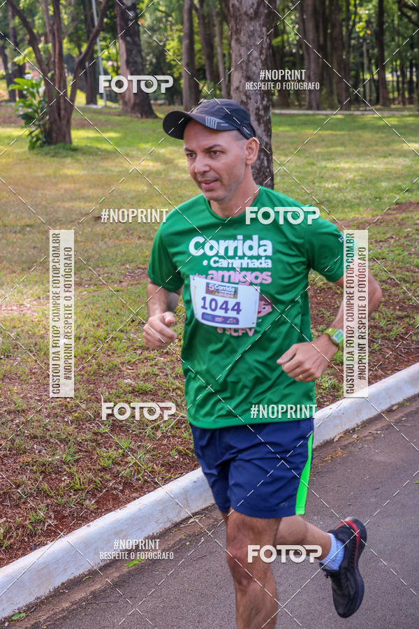 Achetez vos photos de l'vnement5a Corrida e Caminhada dos Amigos Lar EScola sur Fotop