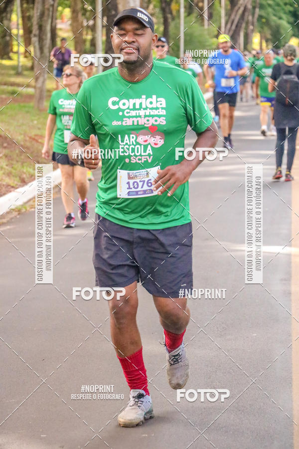 Compre as suas fotos do evento5a Corrida e Caminhada dos Amigos Lar EScola no Fotop