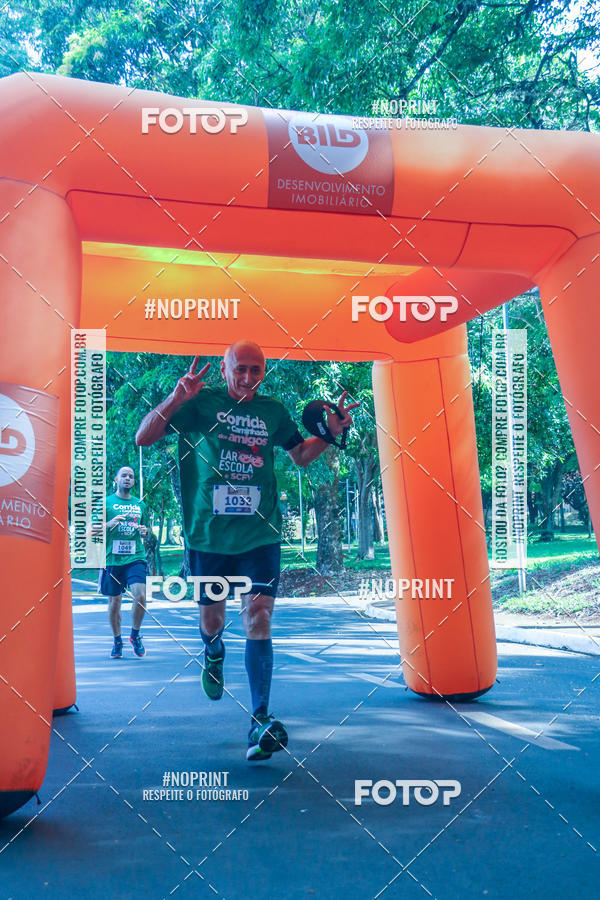 Compra tus fotos del evento5a Corrida e Caminhada dos Amigos Lar EScola En Fotop