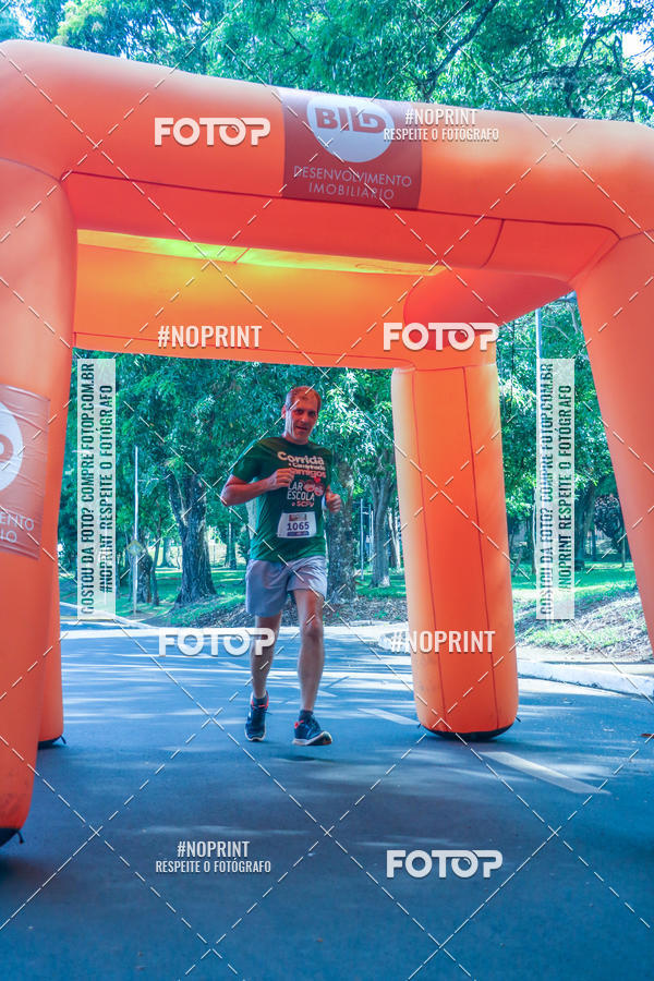 Compra tus fotos del evento5a Corrida e Caminhada dos Amigos Lar EScola En Fotop