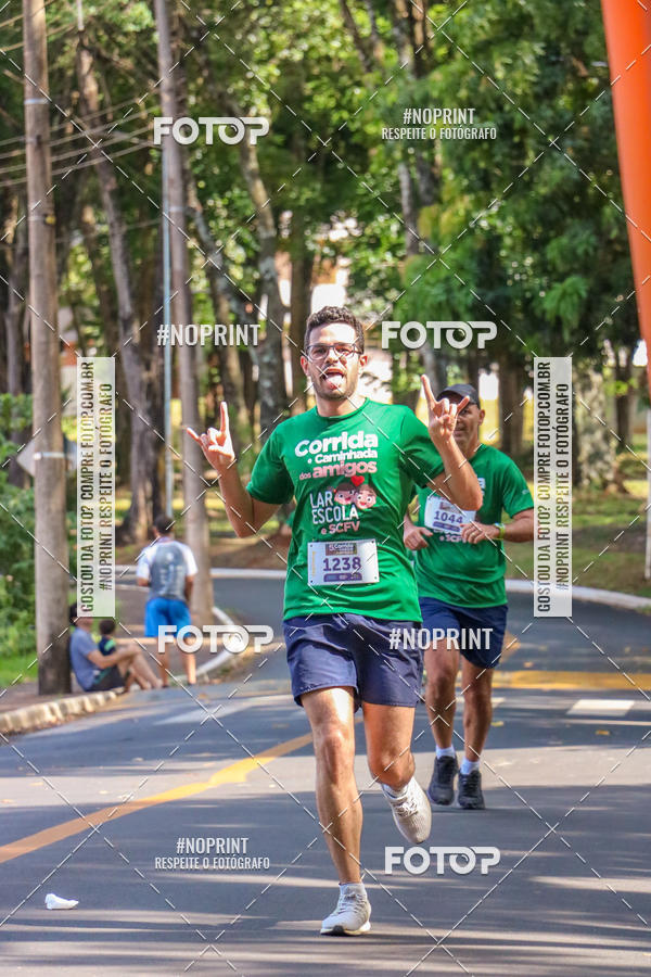 Achetez vos photos de l'vnement5a Corrida e Caminhada dos Amigos Lar EScola sur Fotop
