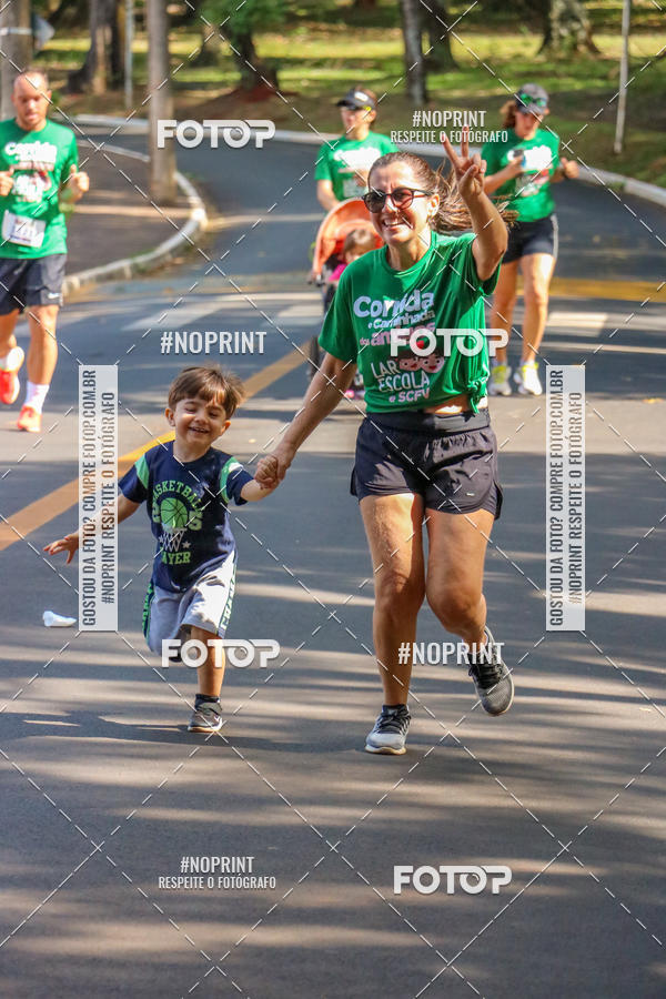 Compre as suas fotos do evento5a Corrida e Caminhada dos Amigos Lar EScola no Fotop