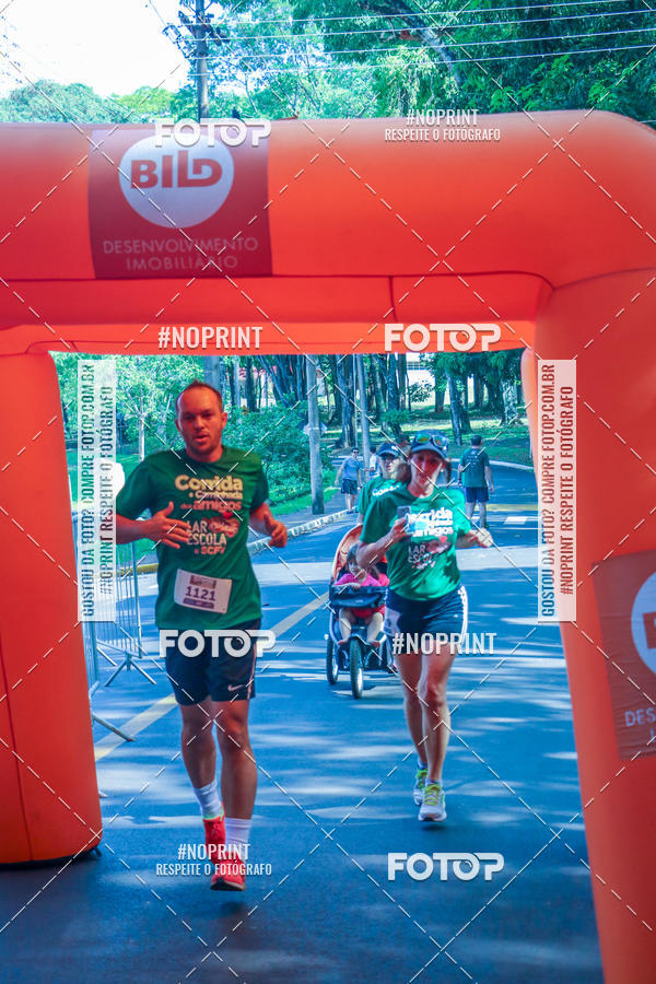 Compre as suas fotos do evento5a Corrida e Caminhada dos Amigos Lar EScola no Fotop