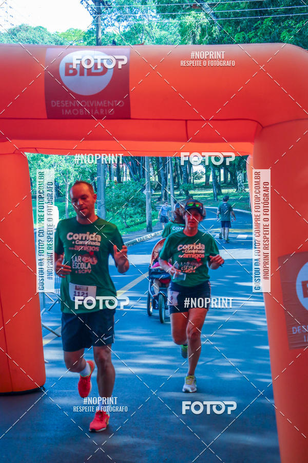 Compre as suas fotos do evento5a Corrida e Caminhada dos Amigos Lar EScola no Fotop