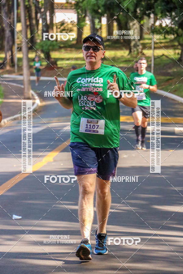 Compre as suas fotos do evento5a Corrida e Caminhada dos Amigos Lar EScola no Fotop