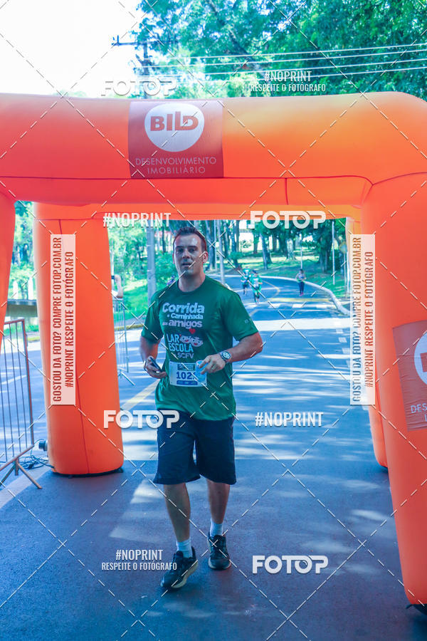 Achetez vos photos de l'vnement5a Corrida e Caminhada dos Amigos Lar EScola sur Fotop