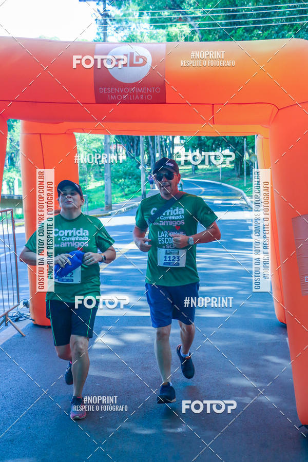 Compra tus fotos del evento5a Corrida e Caminhada dos Amigos Lar EScola En Fotop