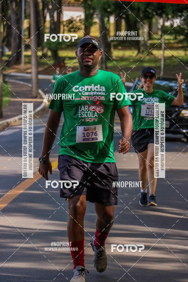 Buy your photos of the event5a Corrida e Caminhada dos Amigos Lar EScola on Fotop