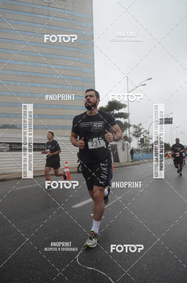 Buy your photos of the eventSANTANDER TRACK&FIELD RUN SERIES Shopping Tambor on Fotop