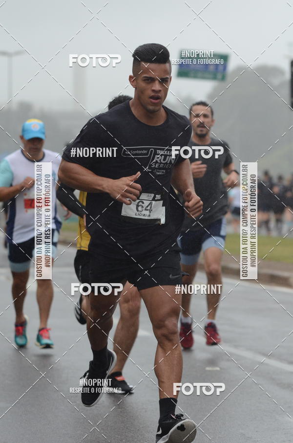 Buy your photos of the eventSANTANDER TRACK&FIELD RUN SERIES Shopping Tambor on Fotop