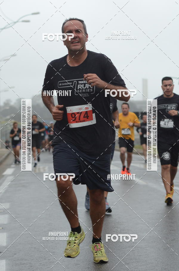 Buy your photos of the eventSANTANDER TRACK&FIELD RUN SERIES Shopping Tambor on Fotop