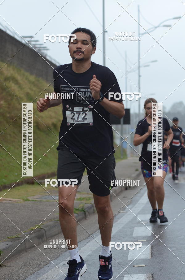 Buy your photos of the eventSANTANDER TRACK&FIELD RUN SERIES Shopping Tambor on Fotop