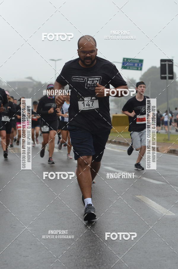 Buy your photos of the eventSANTANDER TRACK&FIELD RUN SERIES Shopping Tambor on Fotop