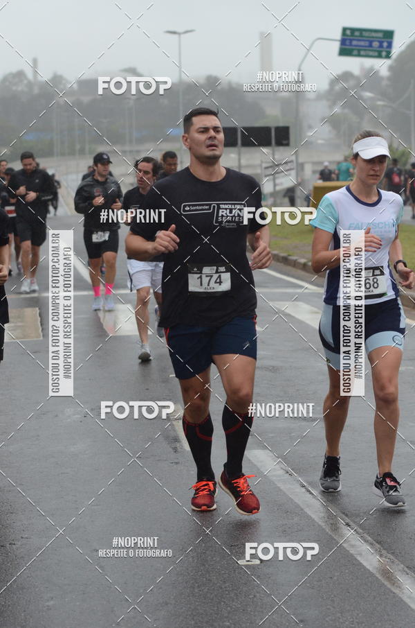 Buy your photos of the eventSANTANDER TRACK&FIELD RUN SERIES Shopping Tambor on Fotop