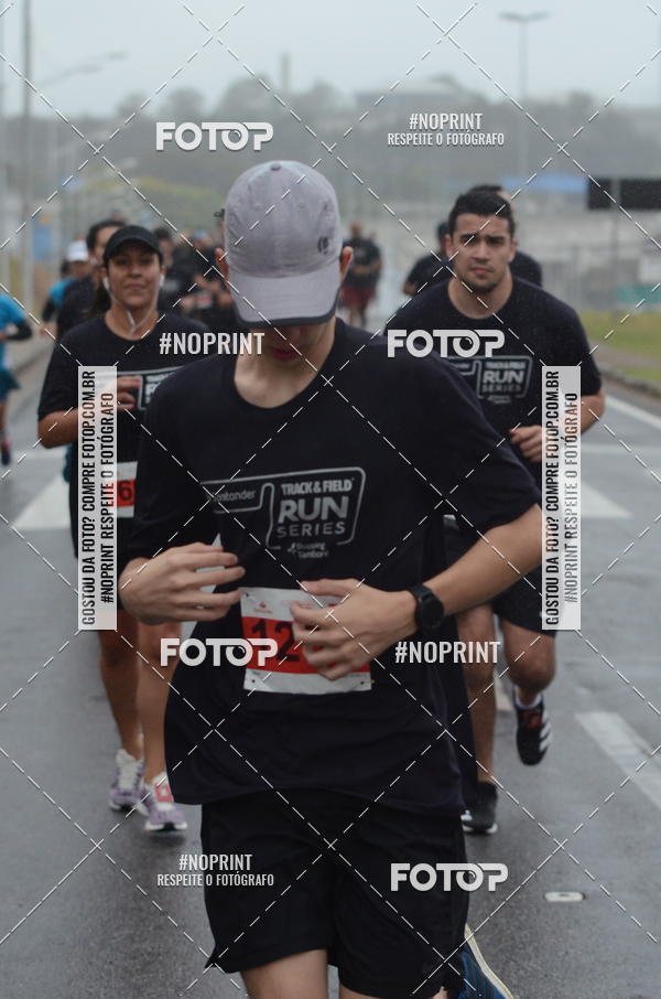 Buy your photos of the eventSANTANDER TRACK&FIELD RUN SERIES Shopping Tambor on Fotop