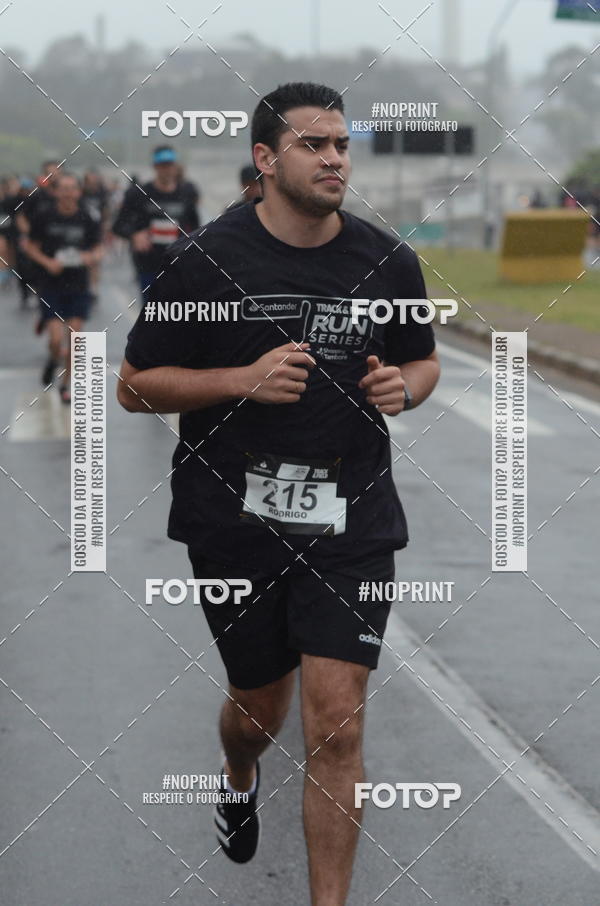 Buy your photos of the eventSANTANDER TRACK&FIELD RUN SERIES Shopping Tambor on Fotop
