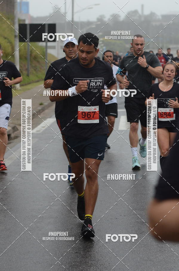 Buy your photos of the eventSANTANDER TRACK&FIELD RUN SERIES Shopping Tambor on Fotop