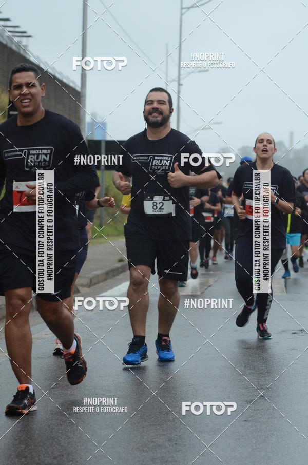 Buy your photos of the eventSANTANDER TRACK&FIELD RUN SERIES Shopping Tambor on Fotop