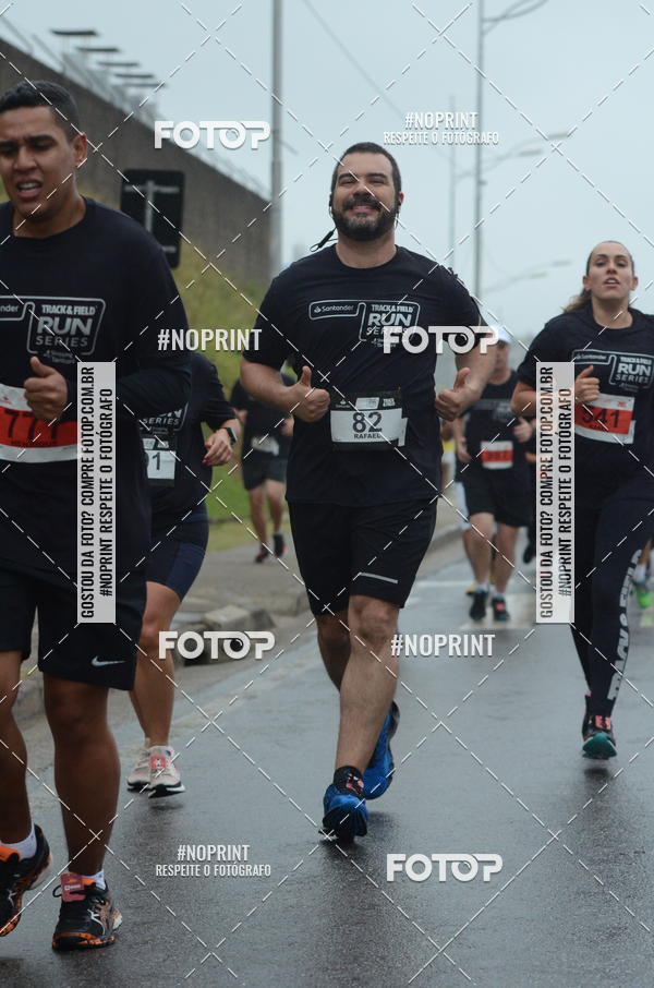 Buy your photos of the eventSANTANDER TRACK&FIELD RUN SERIES Shopping Tambor on Fotop