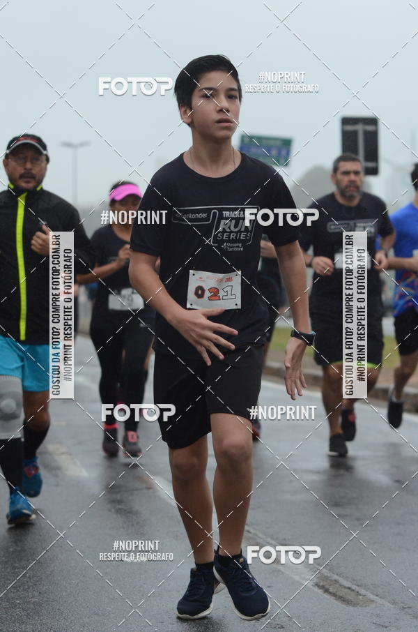 Buy your photos of the eventSANTANDER TRACK&FIELD RUN SERIES Shopping Tambor on Fotop