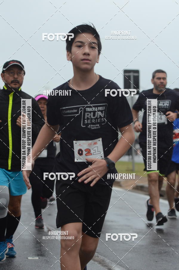 Buy your photos of the eventSANTANDER TRACK&FIELD RUN SERIES Shopping Tambor on Fotop