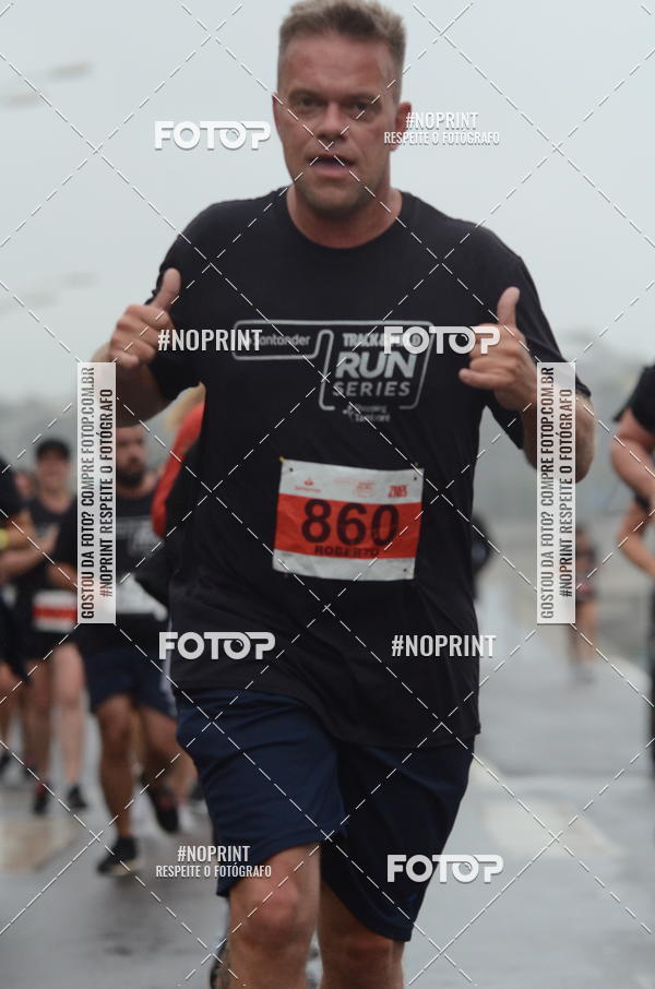 Buy your photos of the eventSANTANDER TRACK&FIELD RUN SERIES Shopping Tambor on Fotop