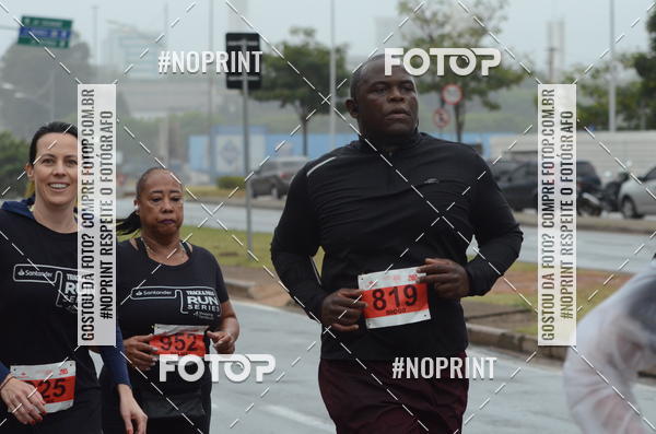 Buy your photos of the eventSANTANDER TRACK&FIELD RUN SERIES Shopping Tambor on Fotop
