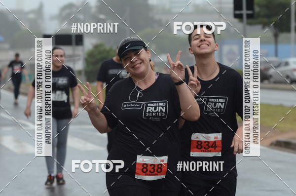 Buy your photos of the eventSANTANDER TRACK&FIELD RUN SERIES Shopping Tambor on Fotop