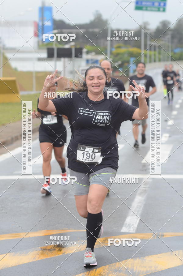Buy your photos of the eventSANTANDER TRACK&FIELD RUN SERIES Shopping Tambor on Fotop