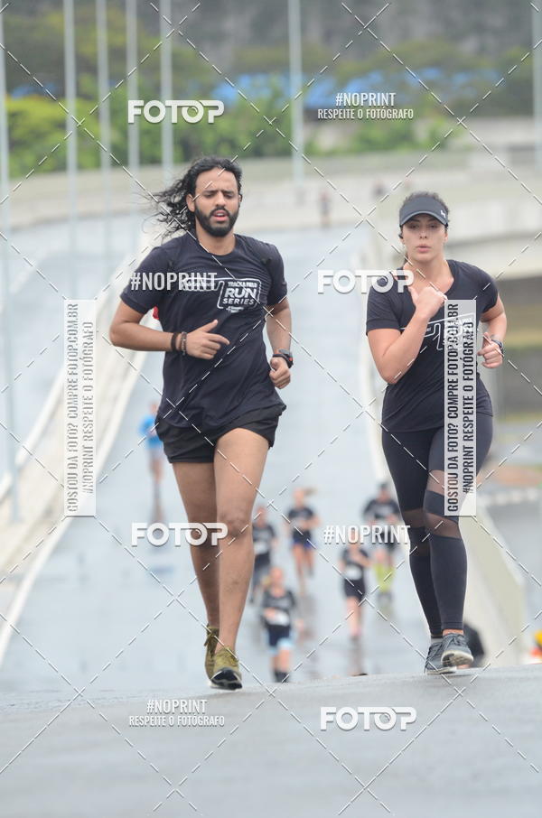 Buy your photos of the eventSANTANDER TRACK&FIELD RUN SERIES Shopping Tambor on Fotop