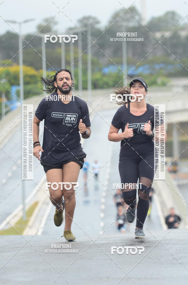 Buy your photos of the eventSANTANDER TRACK&FIELD RUN SERIES Shopping Tambor on Fotop