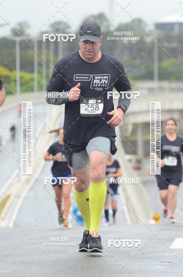 Buy your photos of the eventSANTANDER TRACK&FIELD RUN SERIES Shopping Tambor on Fotop