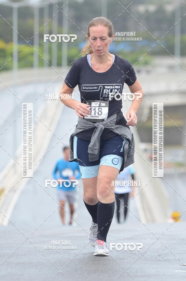 Buy your photos of the eventSANTANDER TRACK&FIELD RUN SERIES Shopping Tambor on Fotop