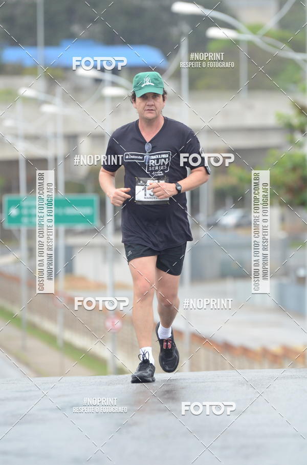 Buy your photos of the eventSANTANDER TRACK&FIELD RUN SERIES Shopping Tambor on Fotop