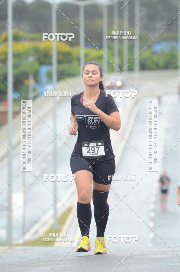 Buy your photos of the eventSANTANDER TRACK&FIELD RUN SERIES Shopping Tambor on Fotop
