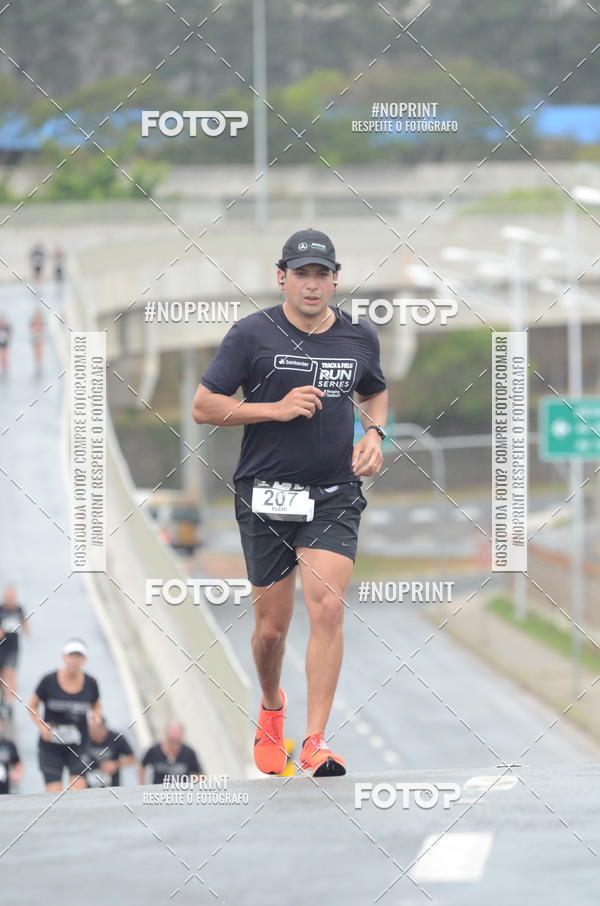 Buy your photos of the eventSANTANDER TRACK&FIELD RUN SERIES Shopping Tambor on Fotop
