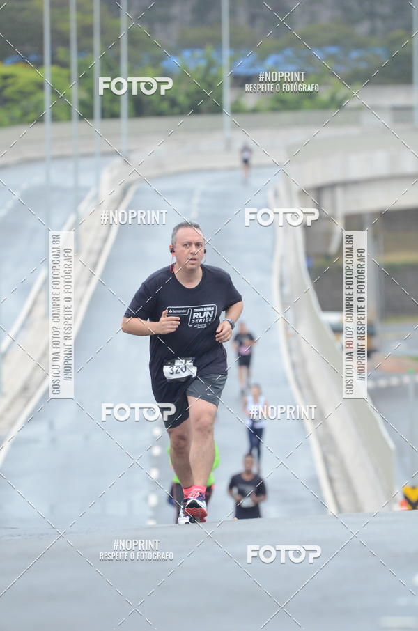 Buy your photos of the eventSANTANDER TRACK&FIELD RUN SERIES Shopping Tambor on Fotop