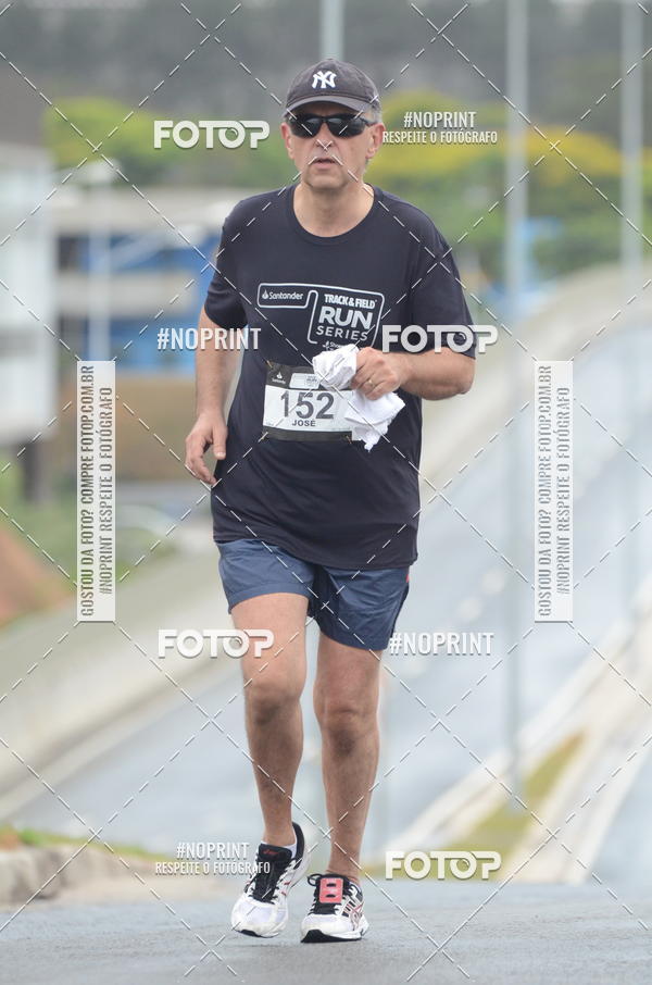 Buy your photos of the eventSANTANDER TRACK&FIELD RUN SERIES Shopping Tambor on Fotop