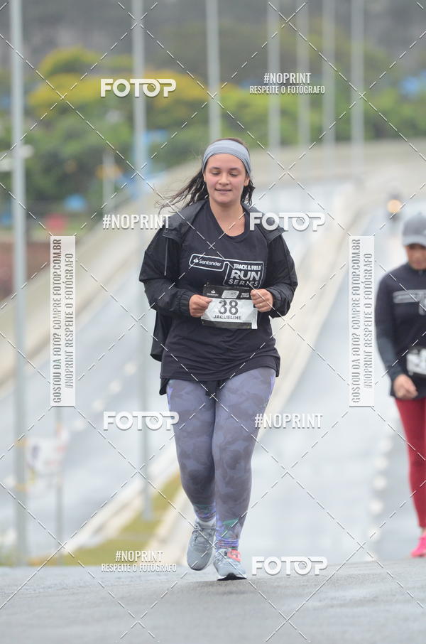 Buy your photos of the eventSANTANDER TRACK&FIELD RUN SERIES Shopping Tambor on Fotop