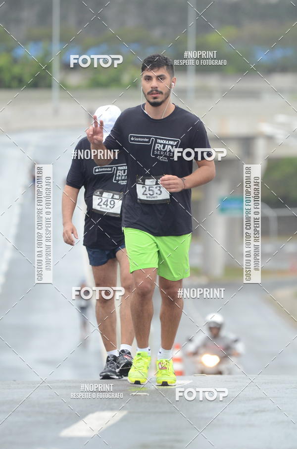 Buy your photos of the eventSANTANDER TRACK&FIELD RUN SERIES Shopping Tambor on Fotop