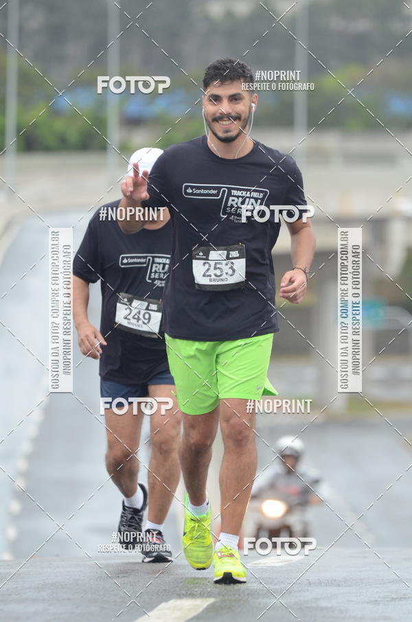 Buy your photos of the eventSANTANDER TRACK&FIELD RUN SERIES Shopping Tambor on Fotop