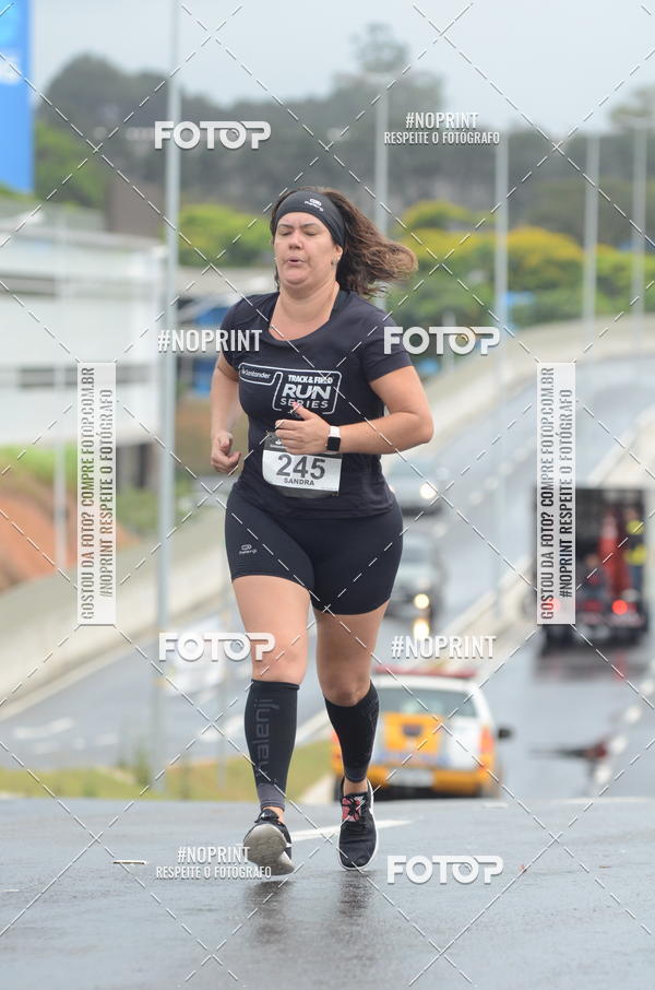 Buy your photos of the eventSANTANDER TRACK&FIELD RUN SERIES Shopping Tambor on Fotop