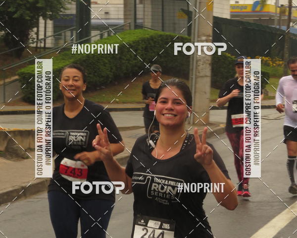 Buy your photos of the eventSANTANDER TRACK&FIELD RUN SERIES Shopping Tambor on Fotop