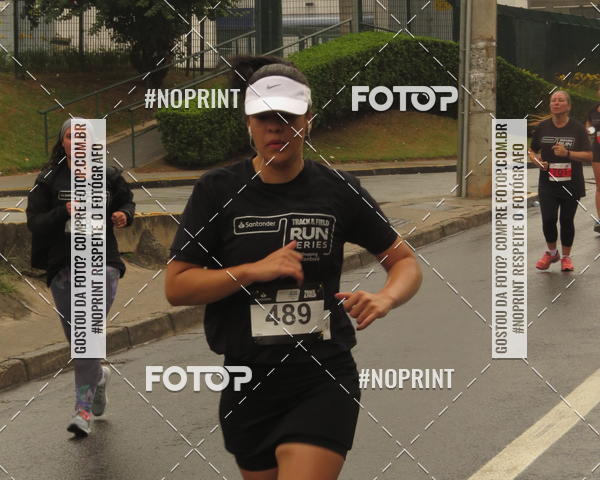 Buy your photos of the eventSANTANDER TRACK&FIELD RUN SERIES Shopping Tambor on Fotop